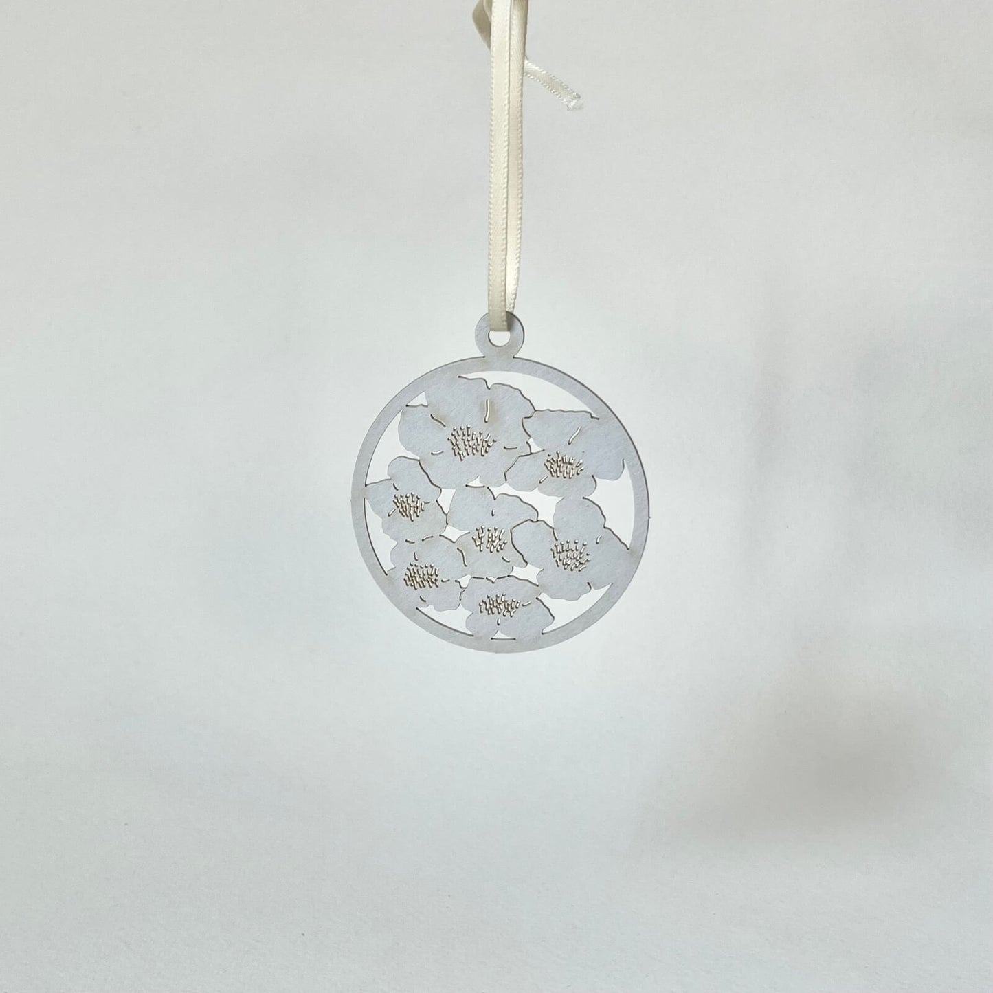 Filigraner Papierschmuck 'Anemonen' (Händler)