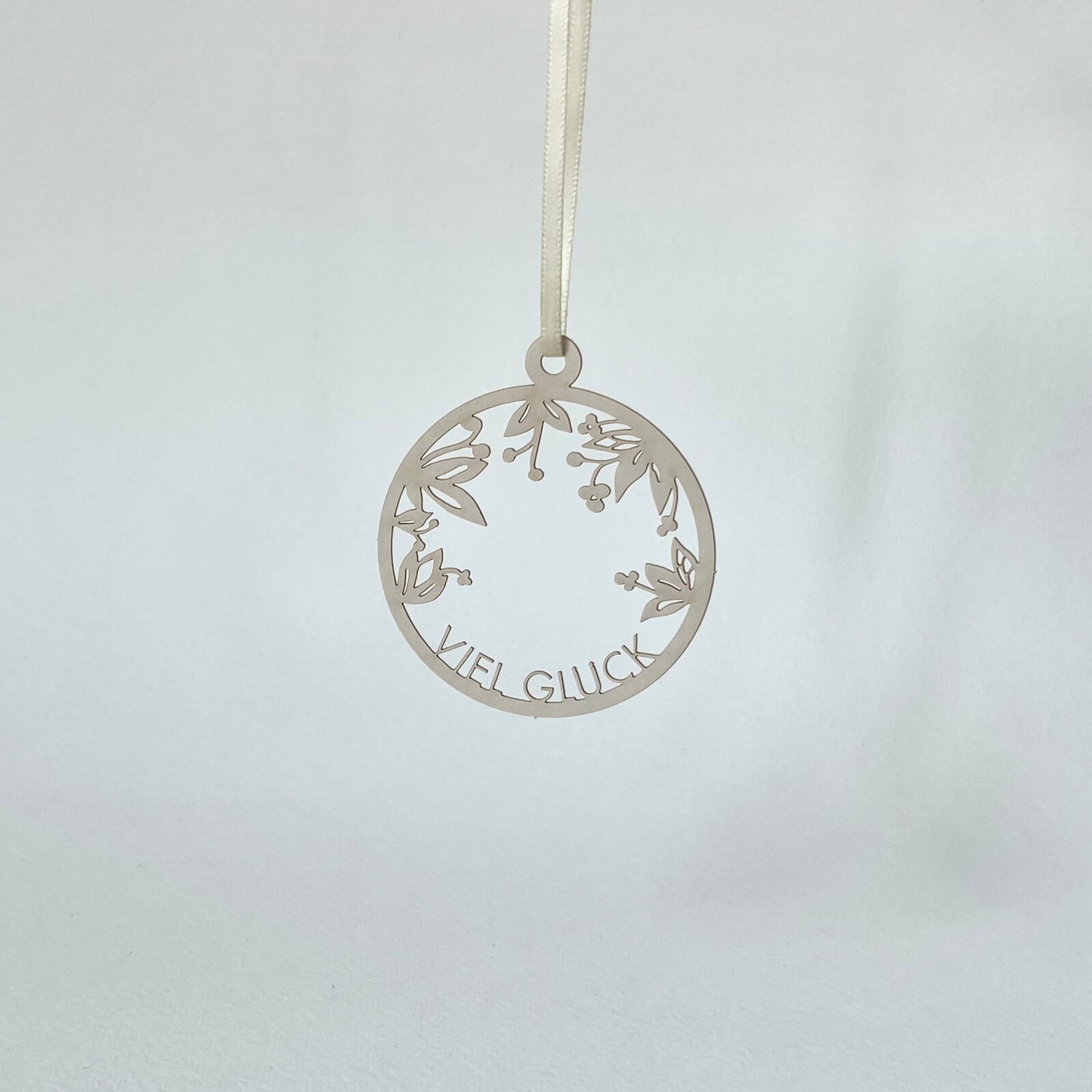 Filigraner Papierschmuck 'Viel Glück' (Händler)