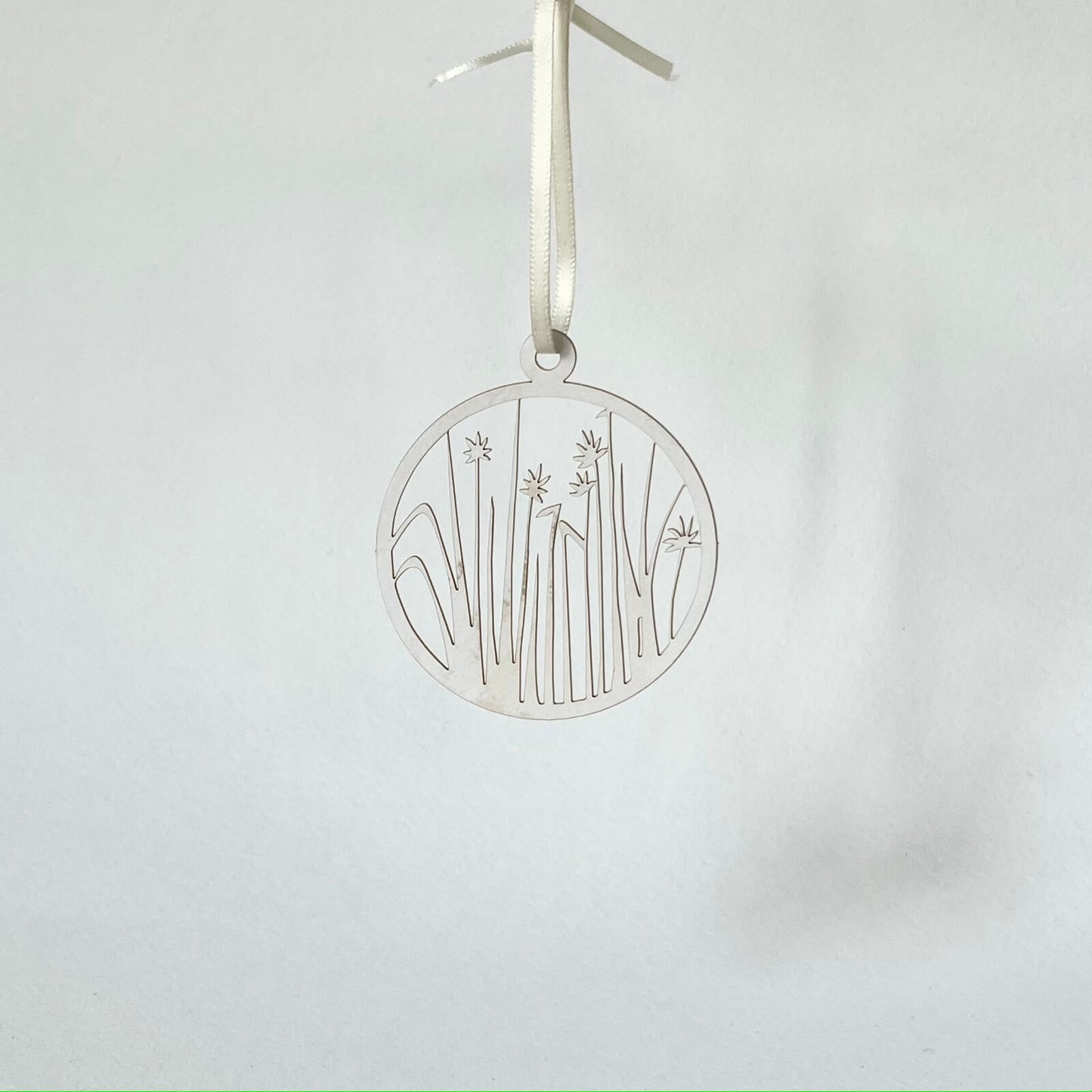 FS01 Filigraner Papierschmuck Gras (Händler)