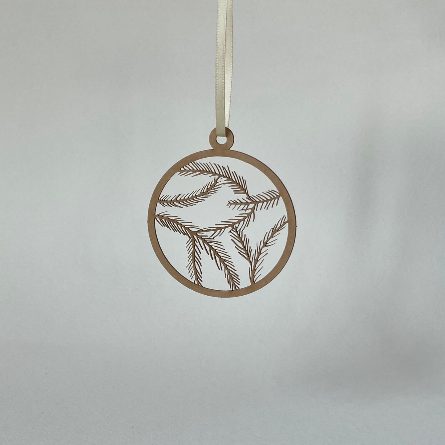 WS05 Filigraner Papierschmuck 'Zweige' (Händler)
