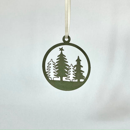 Filigraner Papierschmuck 'Tannenbäume'