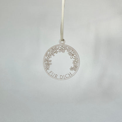 Filigree paper jewelry 'For you' (retailer)