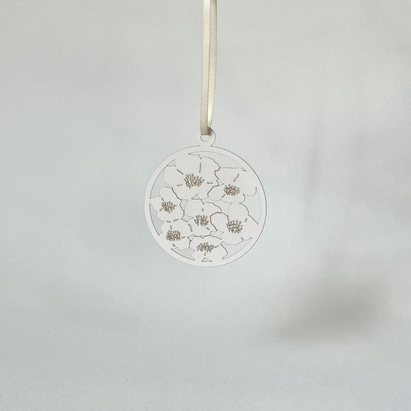 Filigraner Papierschmuck 'Anemonen' (Händler)