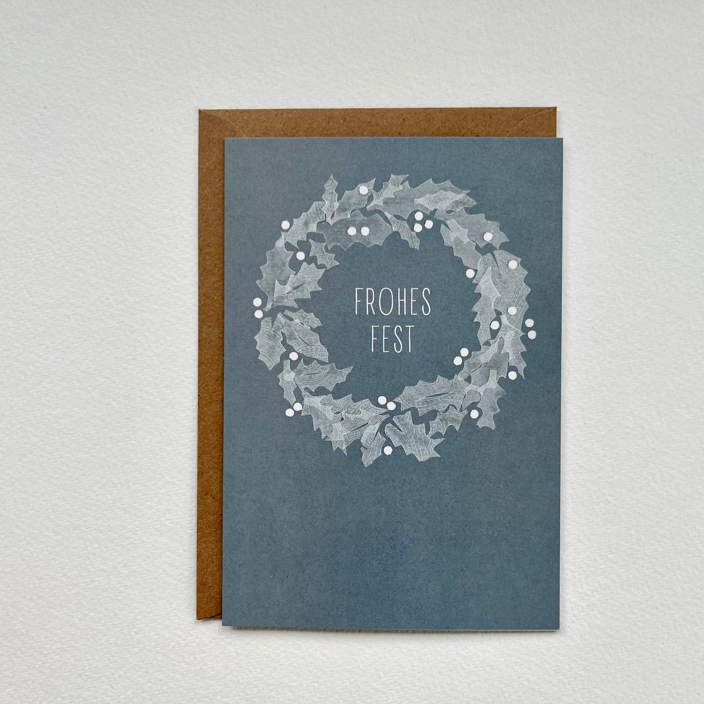 folding card holly wreath