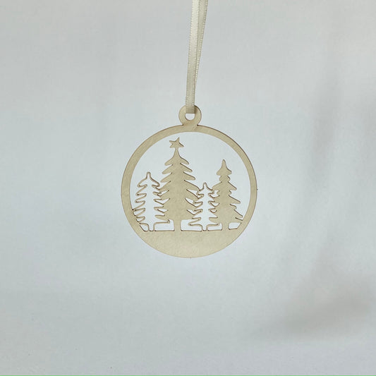 WS09 Filigraner Papierschmuck 'Tannenbäume' (Händler)