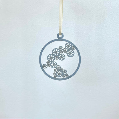 Filigraner Papierschmuck 'Flocken'