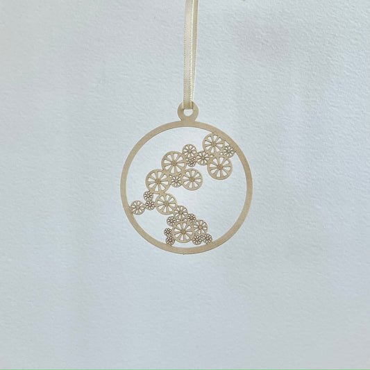 Filigraner Papierschmuck 'Flocken'