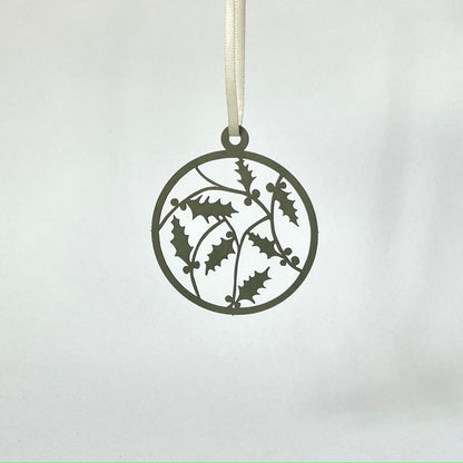Filigraner Papierschmuck 'Ilex'