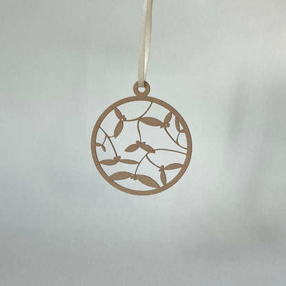WS02 Filigraner Papierschmuck 'Misteln' (Händler)
